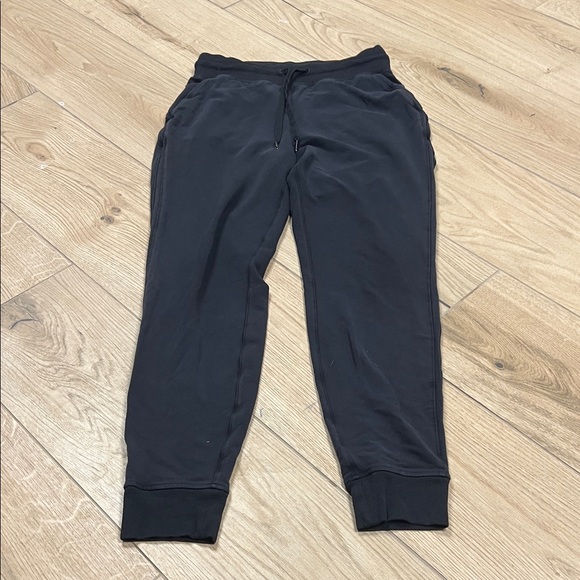 lululemon athletica Pants - lululemon athletica Black Slim Cuffed Joggers